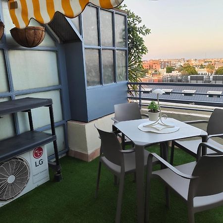 세비야 Agradable Duplex Terraza Virgen Del Rocio 아파트 외부 사진