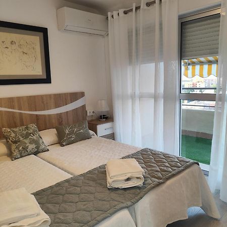 세비야 Agradable Duplex Terraza Virgen Del Rocio 아파트 외부 사진