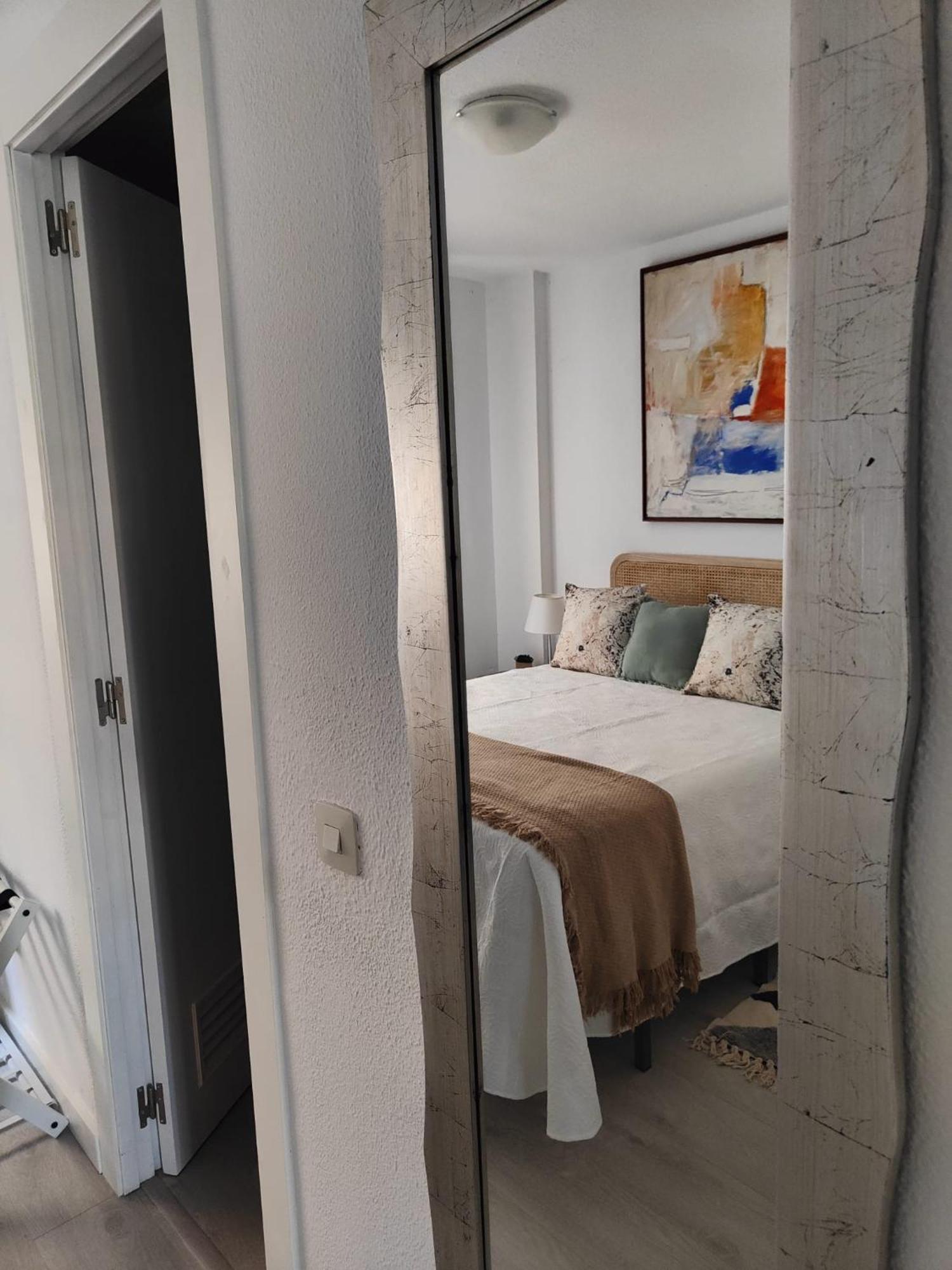 세비야 Agradable Duplex Terraza Virgen Del Rocio 아파트 외부 사진